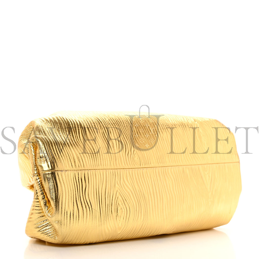 BOTTEGA VENETA METALLIC BARK CALFSKIN EMBOSSED THE POUCH OVERSIZED CLUTCH ORO (39*17*9cm)