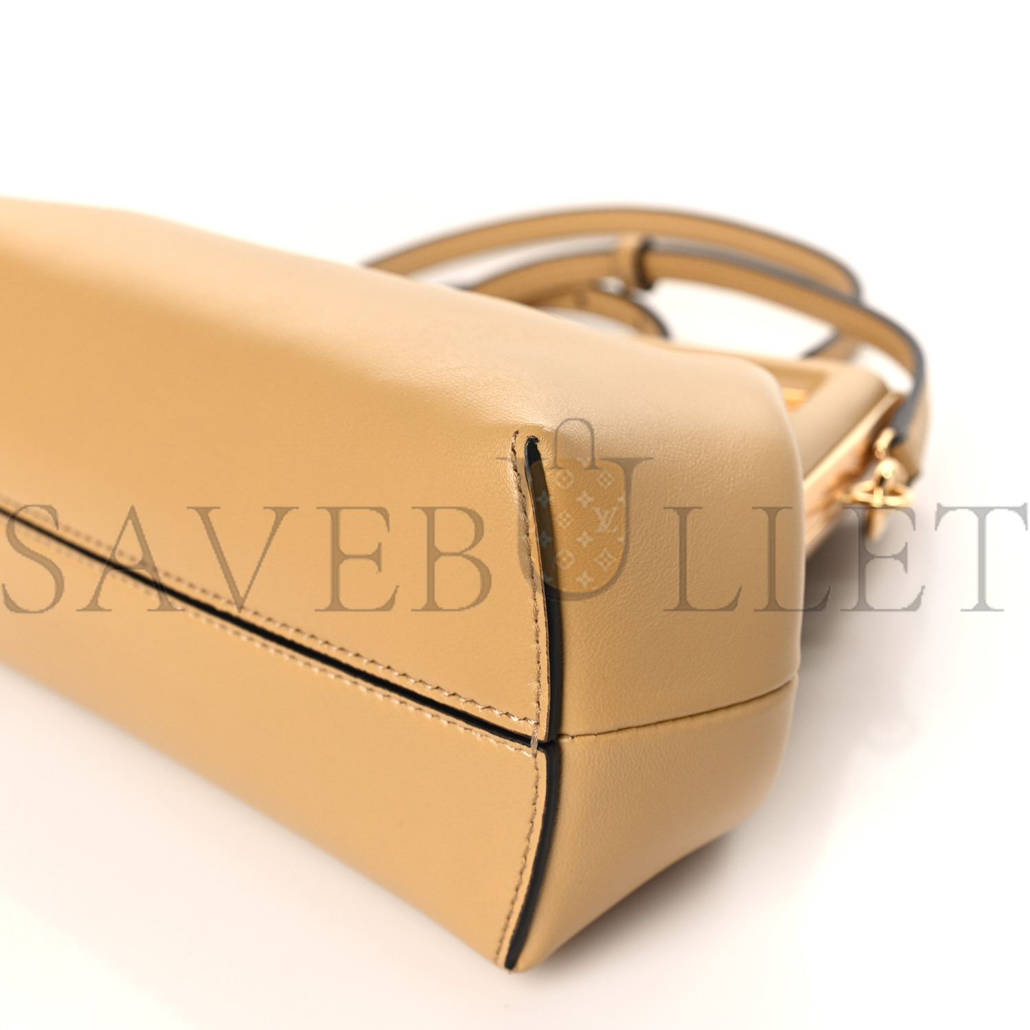FENDI SHINY NAPPA SMALL FENDI FIRST SAHARA (25*19*9cm) FENDI SHINY NAPPA SMALL FENDI FIRST SAHARA (25*19*9cm)